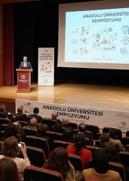 "13. Her Yönüyle Eczacılık Sempozyumu"