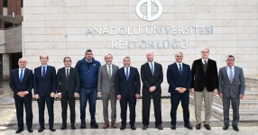 TCMB Başkan Yardımcısı Akçay’dan Rektör Adıgüzel’e ziyaret