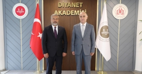  Rektör Adıgüzel’den Diyanet Akademisi Başkanı Bostancı’ya hayırlı olsun ziyareti