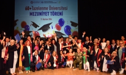 60+ Tazelenme Üniversitesi Mezuniyet Töreni 